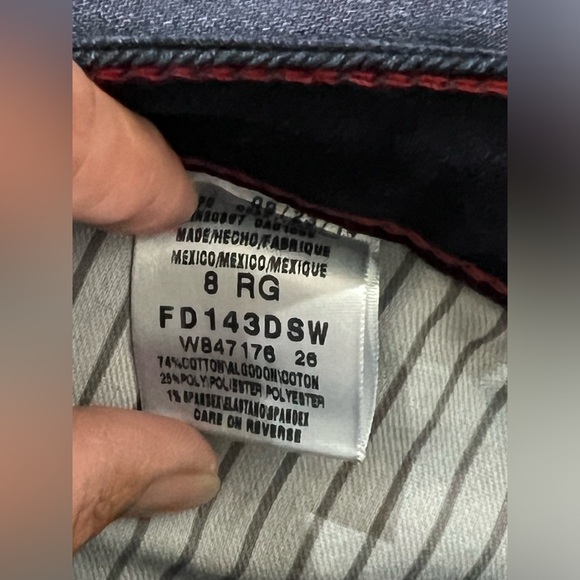 DICKIES Women’s Curvy Jeans with Stretch - Picture 7 of 11